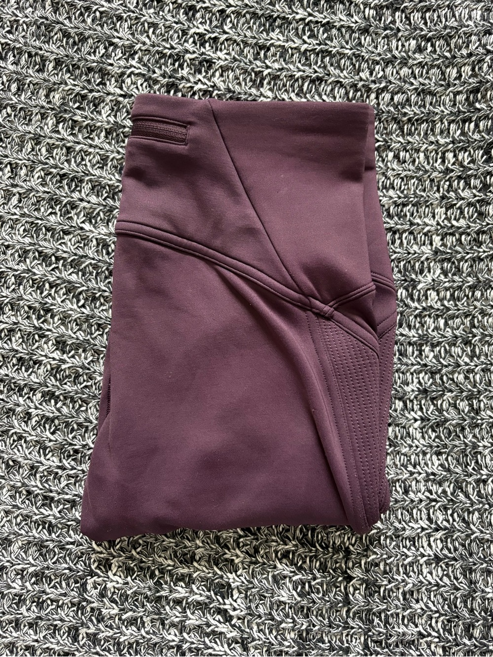LULULEMON Dark Cherry Leggings